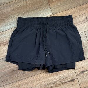 Spyder men’s Black Athletic Shorts